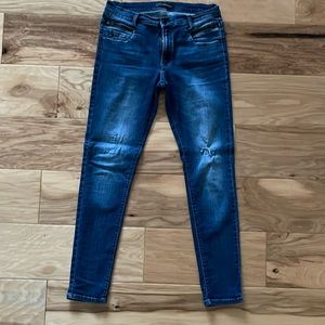 Kancan Skinny Jeans with Pocket Zipper Detail